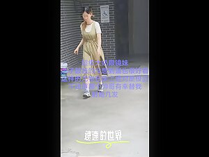 路边女厕公厕全景偷拍 几位漂亮小姐姐的肥美大鲍鱼